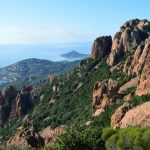 Profiter de la nature en séjournant dans un hôtel de l’Esterel
