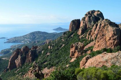 Profiter de la nature en séjournant dans un hôtel de l’Esterel