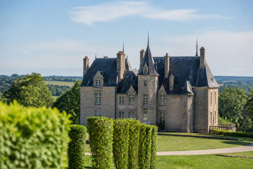 Château chapelle Villars : une escapade romantique au cœur de la Bourgogne